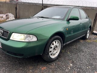1998 Audi A4 I (B5), зелёный, 287000 рублей, вид 3