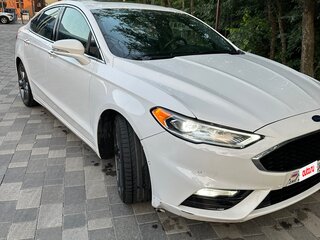 2018 Ford Fusion (North America) Sport II Рестайлинг, белый, 1619000 рублей, вид 3
