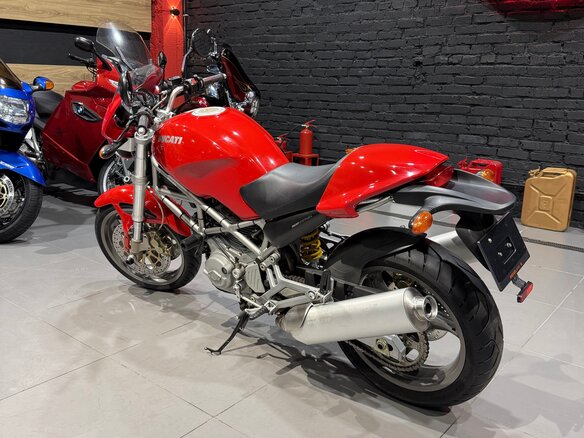 2005 Ducati Monster 400, красный, 258000 рублей - вид 12
