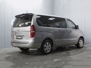 2019 Hyundai Grand Starex I Рестайлинг 2, серый, 3090000 рублей, вид 2