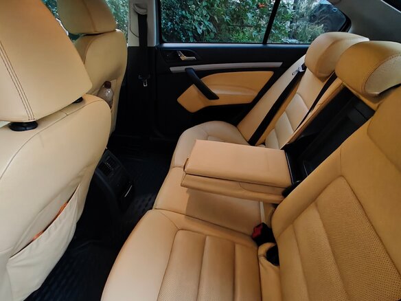 2012 Skoda Octavia II (A5) Рестайлинг, бежевый - вид 5