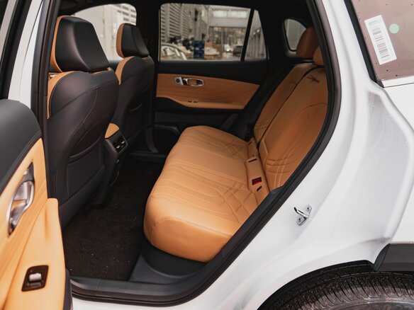 2026 Geely EX5 Гибрид EM-i, белый - вид 24