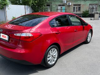 2014 Kia Cerato III, красный, 1370000 рублей, вид 4