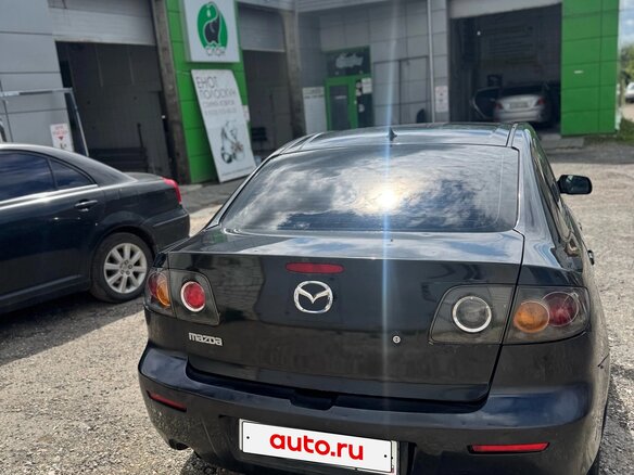 2006 Mazda 3 I (BK), чёрный, 300000 рублей - вид 2