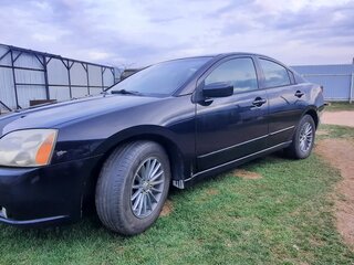 2004 Mitsubishi Galant IX, чёрный, 355000 рублей, вид 5