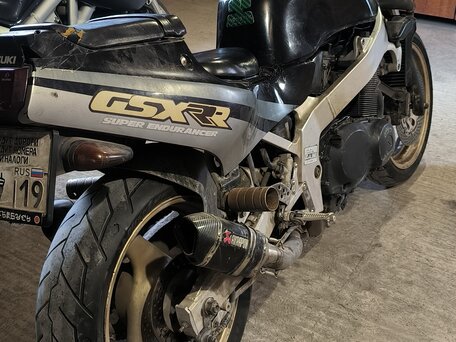 1991 Suzuki GSX-R 400, чёрный, 120000 рублей, вид 1