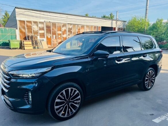 2022 Exeed VX I, серый, 3100000 рублей - вид 1
