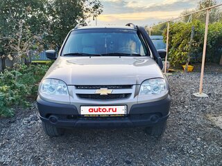 2018 Chevrolet Niva I Рестайлинг, серый, 1000000 рублей, вид 2