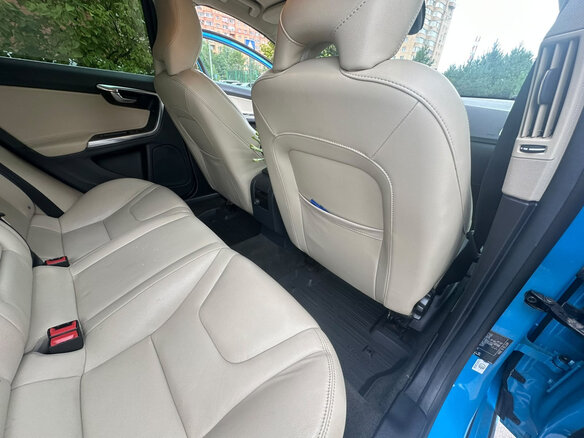 2015 Volvo S60 II Рестайлинг, синий, 1650000 рублей - вид 13