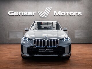 2025 BMW X5 40i IV (G05/G18) Рестайлинг, серый, 13700000 рублей, вид 2