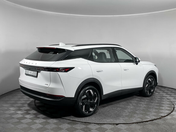 2026 Omoda C7, белый - вид 11