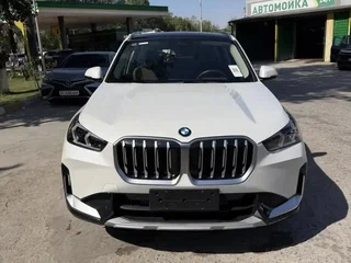 2023 BMW X1 Long 20Li sDrive III (U11/U12), белый, 3330000 рублей, вид 1