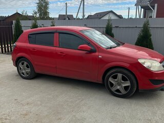 2007 Opel Astra H Рестайлинг, красный, 330000 рублей, вид 4