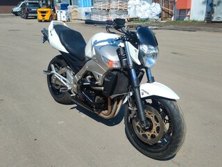 2010 Suzuki GSR 400, белый, 449000 рублей, вид 1