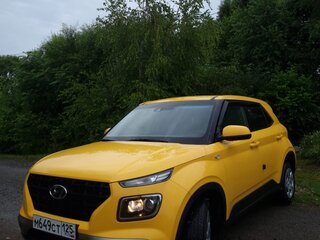Hyundai Venue I
