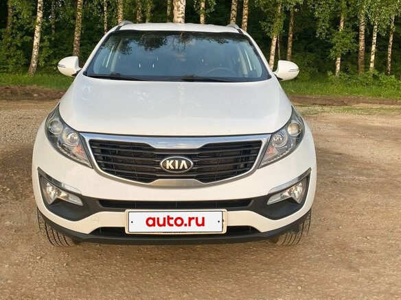 2013 Kia Sportage III, белый, 1050000 рублей - вид 1