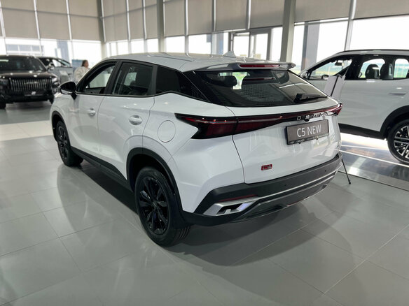 2025 Omoda C5 I Рестайлинг, белый, 2939000 рублей - вид 23