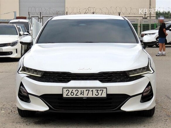 2022 Kia K5 LPi III, белый, 2075400 рублей - вид 1