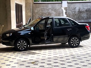 2026 Lada (ВАЗ) Granta I Рестайлинг, чёрный, 710000 рублей, вид 1