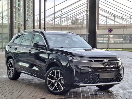 2026 Volkswagen Tavendor I Рестайлинг, чёрный, 5500000 рублей, вид 2