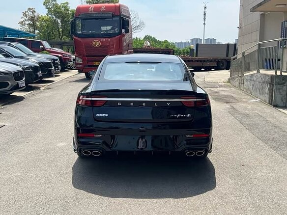 2026 Geely Preface I (China Market) Рестайлинг 3, чёрный, 3329000 рублей - вид 4