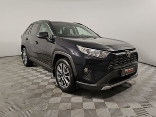 2021 Toyota RAV4 V (XA50), чёрный, 3420000 рублей, вид 3