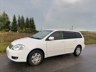 2003 Toyota Corolla Fielder IX (E120, E130), белый, 525000 рублей, вид 3