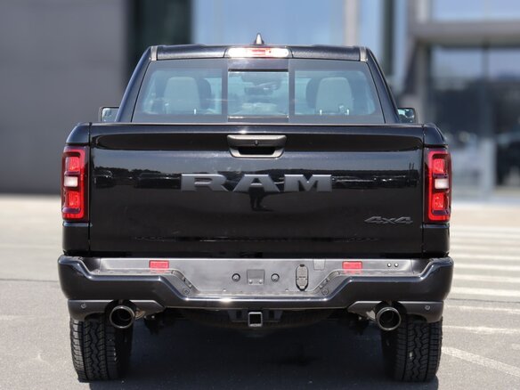 2026 Ram 1500 Crew Cab V Рестайлинг, чёрный, 9460000 рублей - вид 5