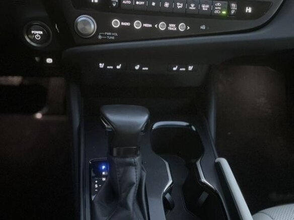 2024 Lexus ES 300h VII Рестайлинг, серый, 5500000 рублей - вид 15