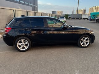 2013 BMW 1 серии 116i II (F20/F21), чёрный, 1075000 рублей, вид 2