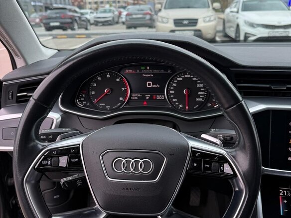 2020 Audi A6 40 TFSI V (C8), чёрный, 3200000 рублей - вид 3