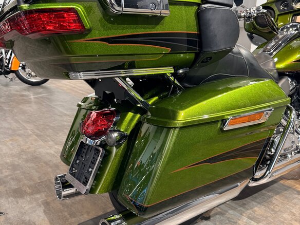 2017 Harley-Davidson CVO Limited, зелёный, 2299000 рублей - вид 17