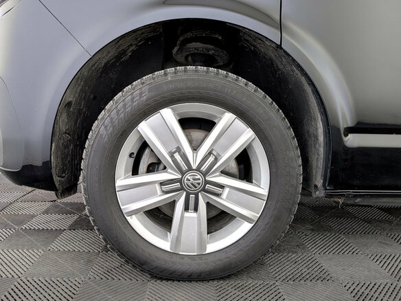 2021 Volkswagen Multivan T6 Рестайлинг, чёрный, 5685000 рублей - вид 18