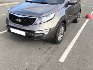 2014 Kia Sportage III Рестайлинг, серебристый, 1250000 рублей, вид 1