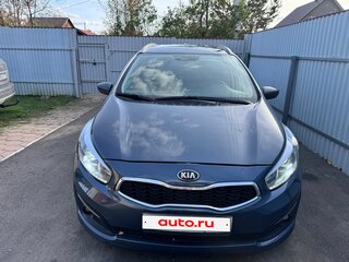 2018 Kia Ceed II Рестайлинг, синий, 950000 рублей, вид 2
