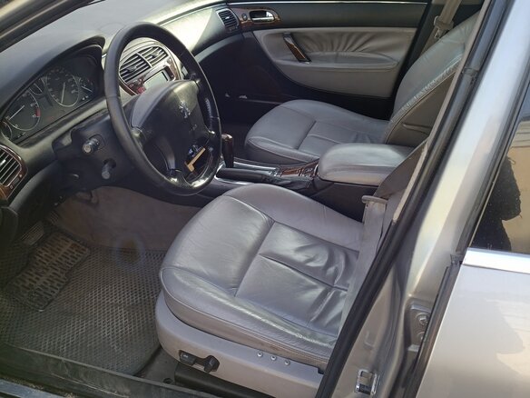 2001 Peugeot 607 I, белый, 260000 рублей - вид 5