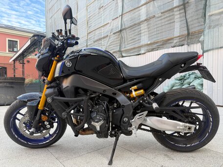 2021 Yamaha MT-09 (FZ-09), синий, 1200000 рублей, вид 3