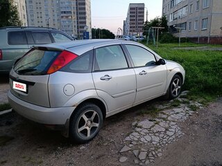 2001 Ford Focus I, серебристый, 300000 рублей, вид 3