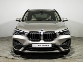 2020 BMW X1 18d xDrive II (F48) Рестайлинг, серебристый, 2849700 рублей, вид 2