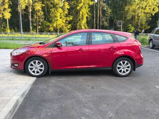 2018 Ford Focus III Рестайлинг, красный, 935000 рублей, вид 4