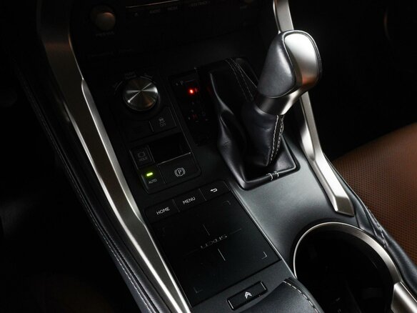 2019 Lexus NX 300 I Рестайлинг, серый, 2919000 рублей - вид 15
