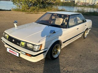 1987 Toyota Mark II V (X70), белый, 800000 рублей, вид 5