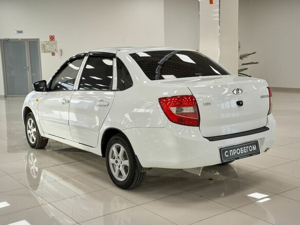 2012 Lada (ВАЗ) Granta I, белый - вид 3