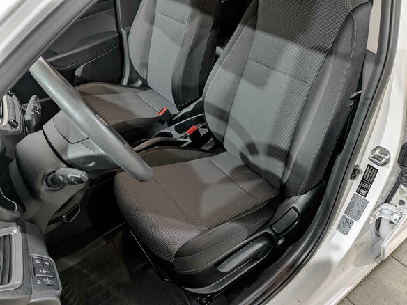 2022 Hyundai Solaris II Рестайлинг, белый - вид 19