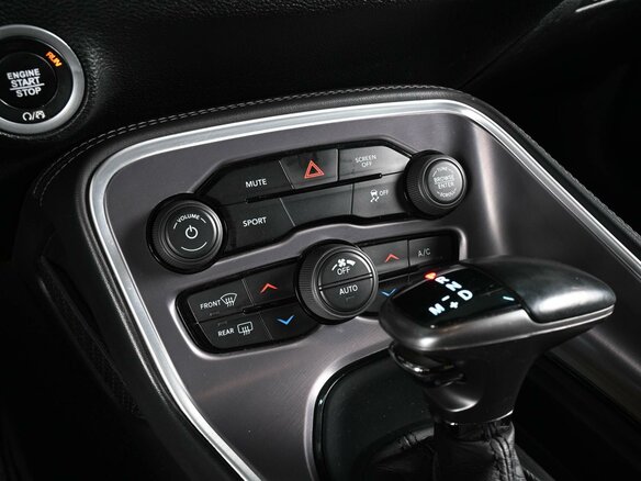 2019 Dodge Challenger III Рестайлинг 2, серый, 3399000 рублей - вид 14