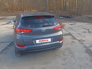 2017 Hyundai Tucson III, серый, 2000000 рублей, вид 2