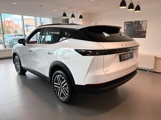 2026 Omoda C7, белый, 3099000 рублей, вид 4