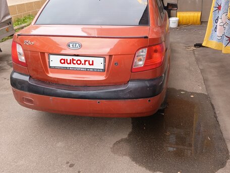 2009 Kia Rio II, оранжевый, 430000 рублей, вид 2