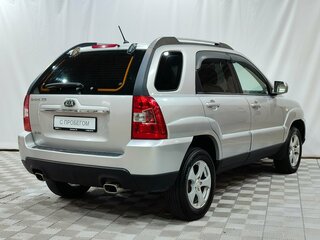 2009 Kia Sportage II Рестайлинг, серебристый, 800000 рублей, вид 4