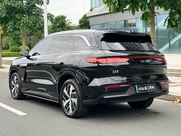 2025 BYD Tang L, чёрный, 5570200 рублей - вид 4